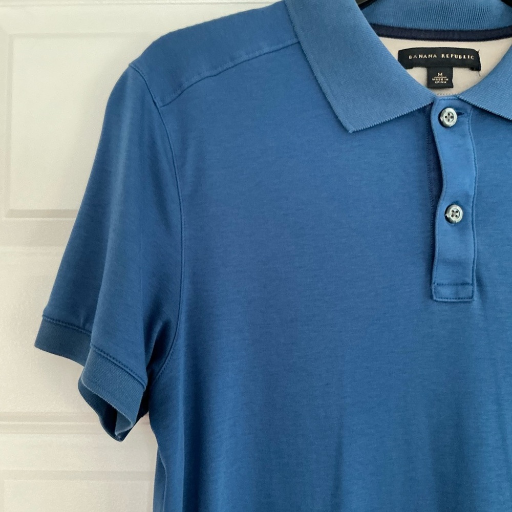Banana Republic Men's Blue Polo Shirt Size Medium - Picture 3 of 7